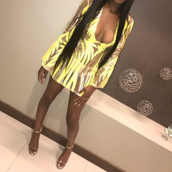 Dress - Picture 1 of 2